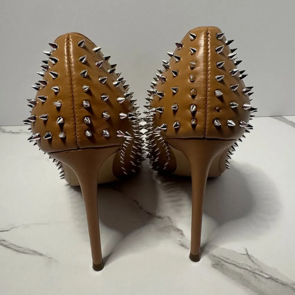 Steve Madden Vala Tan Nude Silver Spiked Studded Pointed Toe Pumps, Sz 7.5